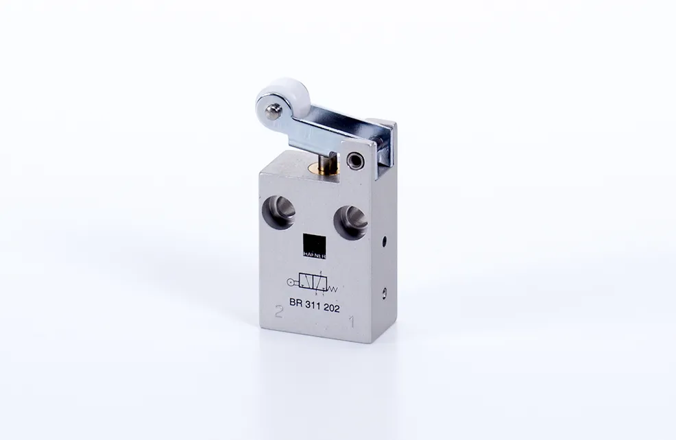 Roller lever valves with idle return BR 311 _ _2